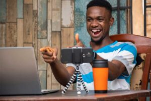 Modération et validation de contenus